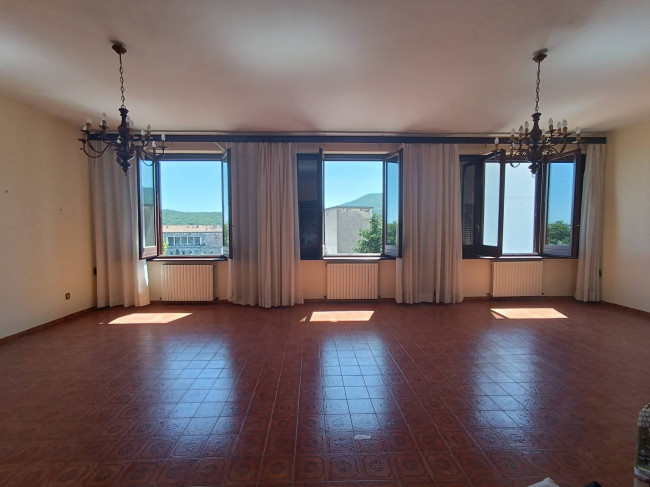 Appartamento in vendita a Viterbo