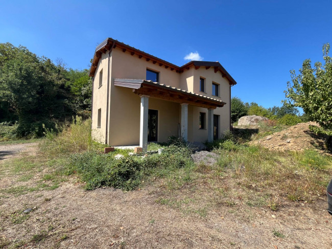 Rustico in vendita a Bassano in Teverina