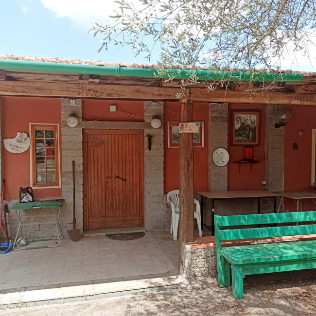 Rustico in vendita a Soriano nel Cimino