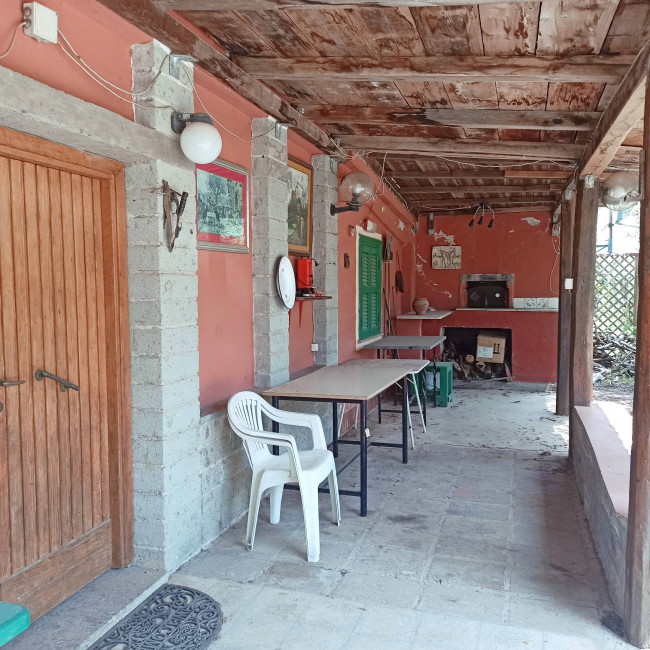 Rustico in vendita a Soriano nel Cimino