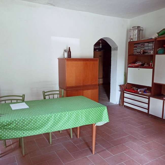 Rustico in vendita a Soriano nel Cimino