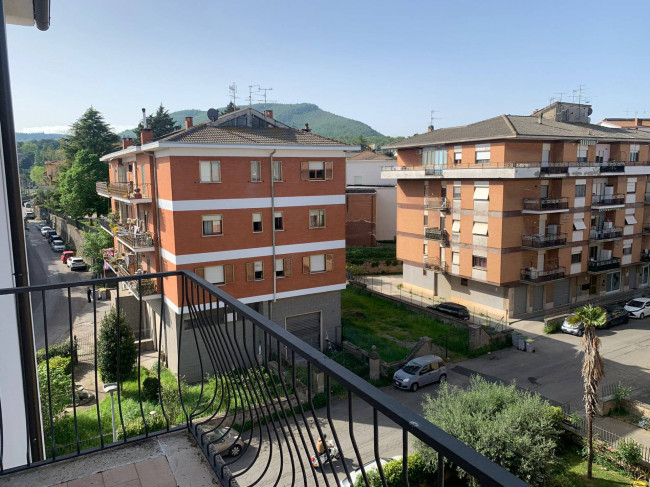 Appartamento in vendita a Viterbo