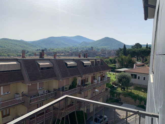 Appartamento in vendita a Viterbo