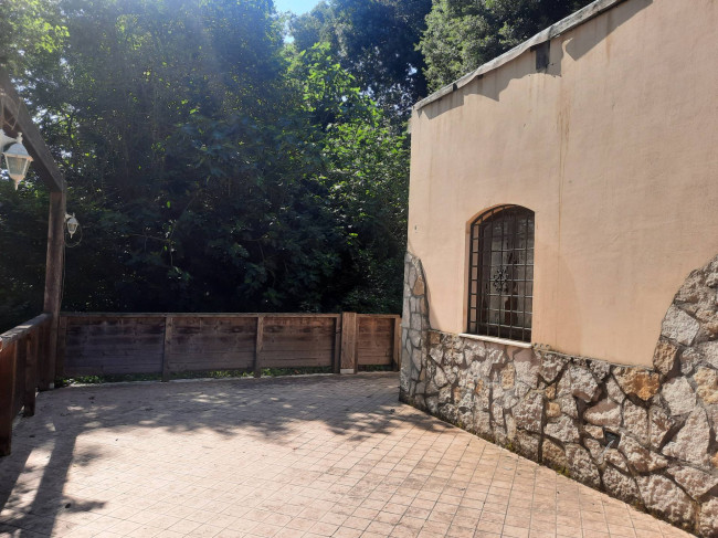 Rustico in vendita a Orte