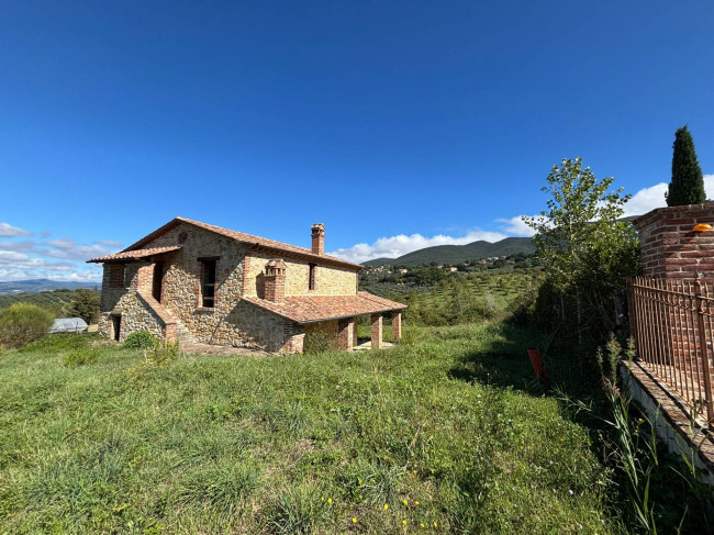 Casa singola in vendita a Montecchio