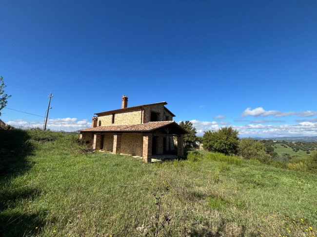 Casa singola in vendita a Montecchio