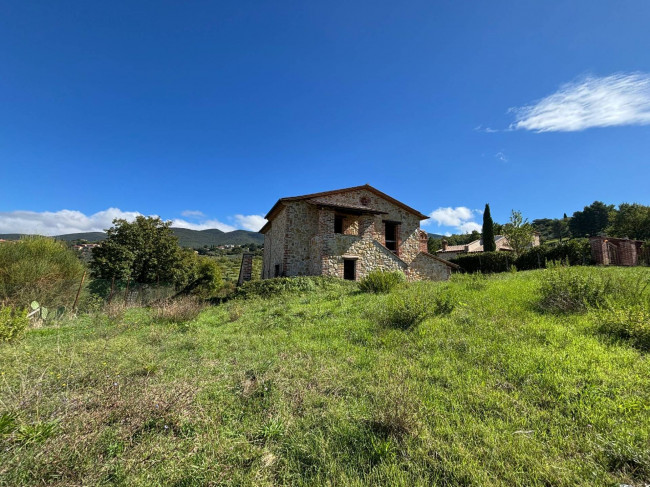 Casa singola in vendita a Montecchio