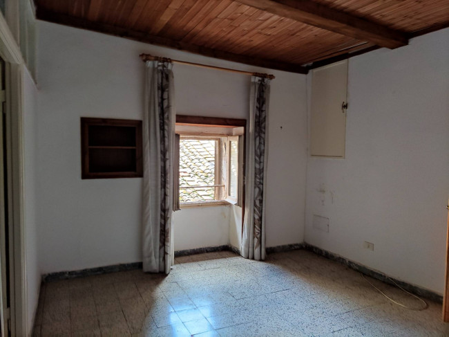 Appartamento in vendita a Vallerano