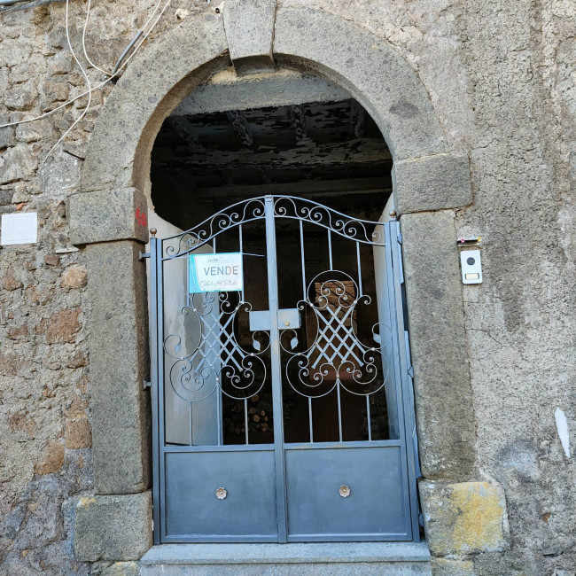 Appartamento in vendita a Vallerano