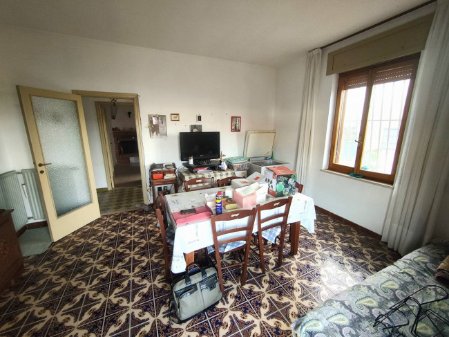 Casa singola in vendita a Amelia