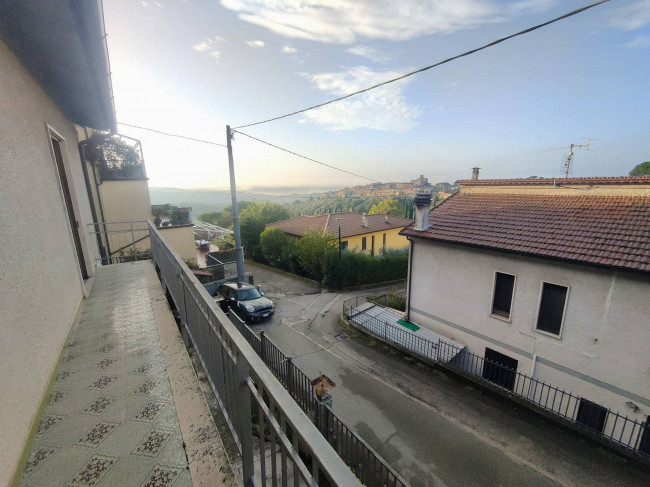 Casa singola in vendita a Amelia