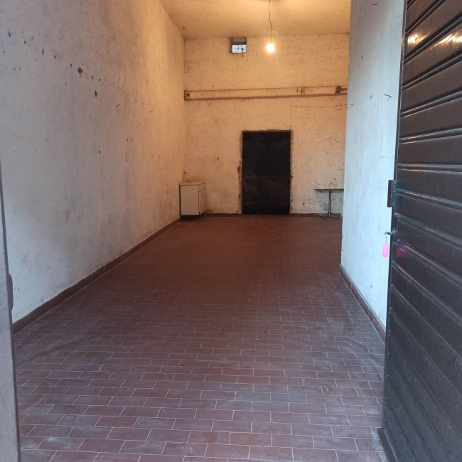 Box o garage in vendita a Soriano nel Cimino