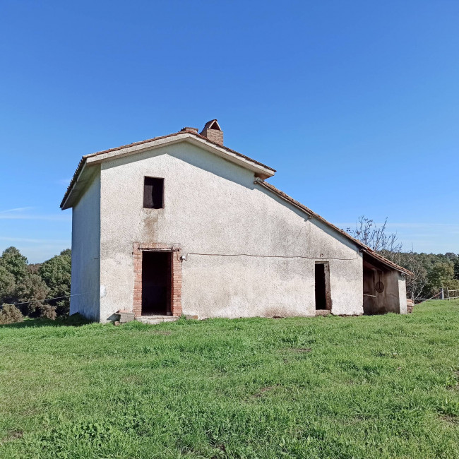 Casa singola in vendita a Soriano nel Cimino