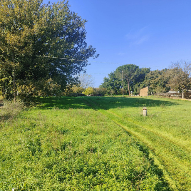 Terreno edificabile in vendita a Soriano nel Cimino