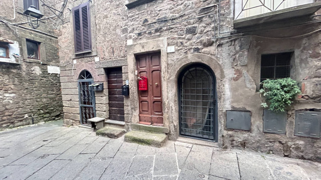Appartamento in vendita a Viterbo