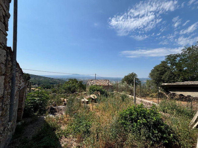 Rustico in vendita a Guardea