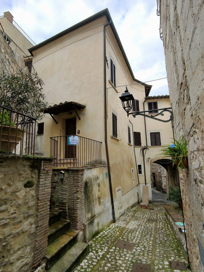 Palazzo Nobiliare in vendita a Amelia