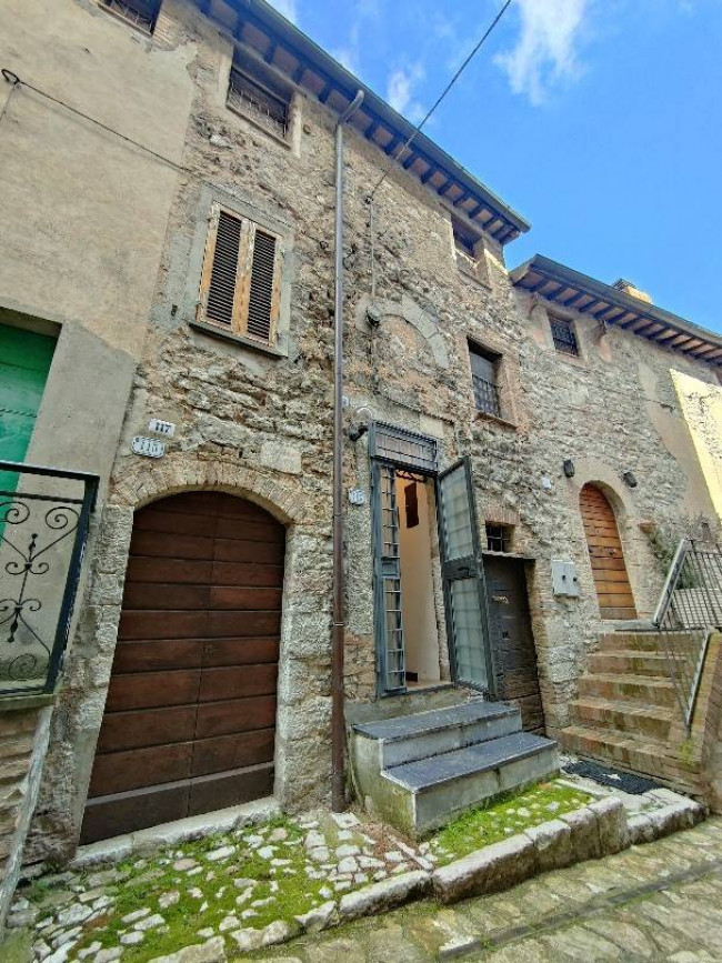 Appartamento in vendita a Avigliano Umbro