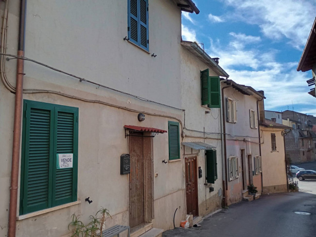 Appartamento in vendita a Vasanello