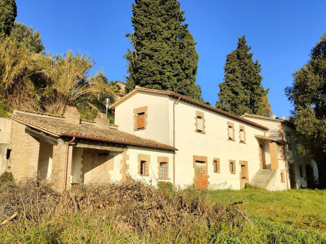 Casale in vendita a Avigliano Umbro