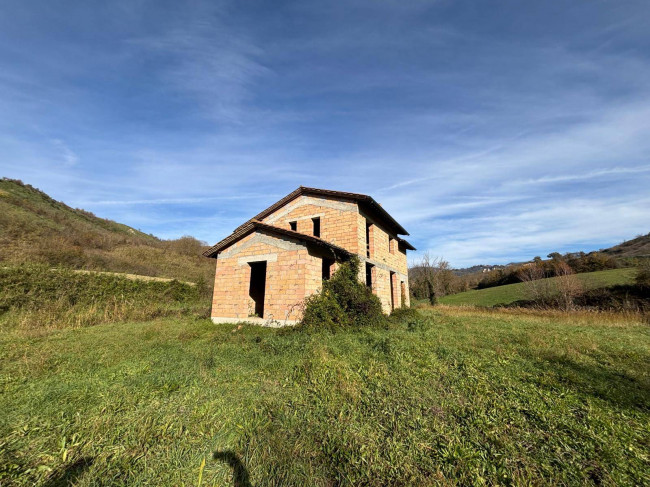 Rustico in vendita a Guardea