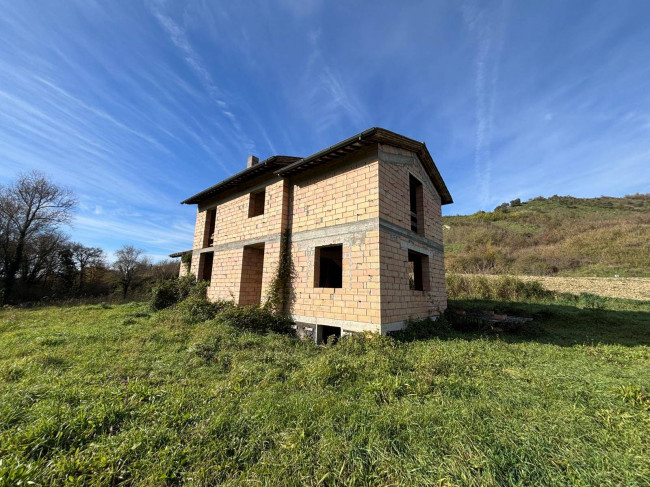 Rustico in vendita a Guardea