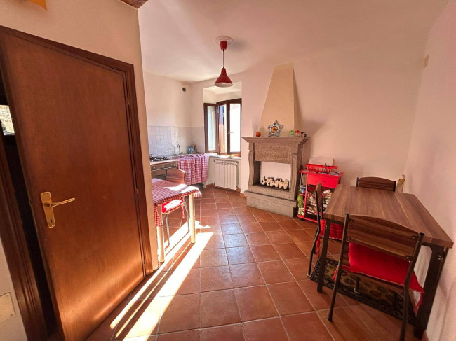 Appartamento in vendita a Vasanello