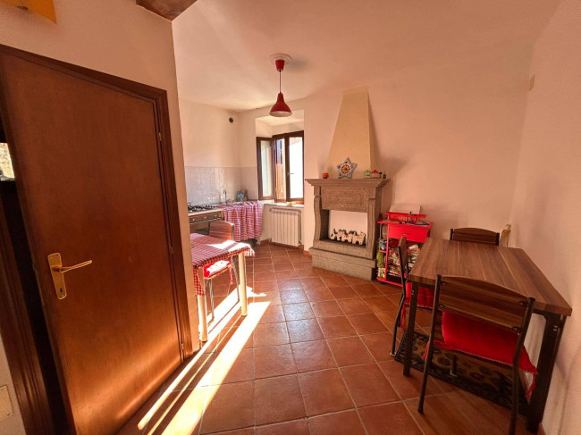 Appartamento in vendita a Vasanello