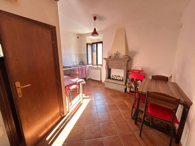 Appartamento in vendita a Vasanello