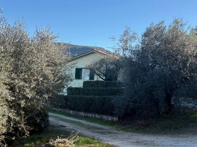 Casa singola in vendita a Narni