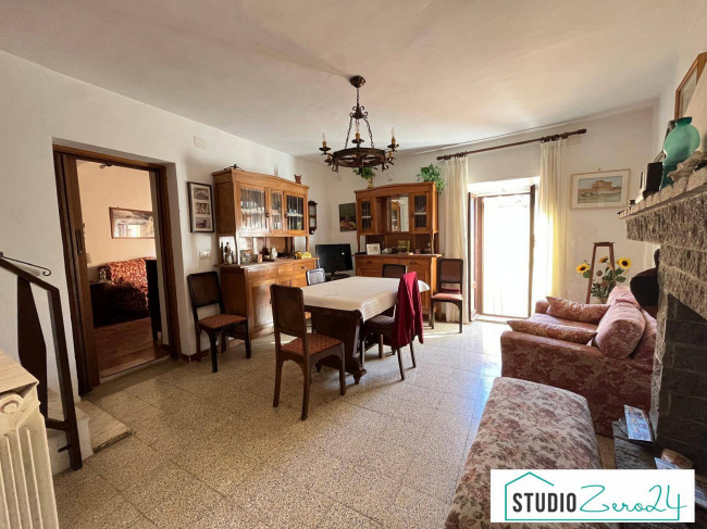 Appartamento in vendita a Bassano in Teverina