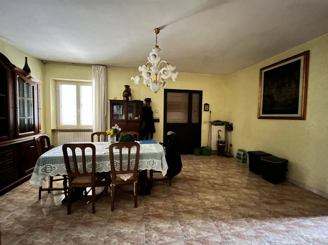 Appartamento in vendita a Vasanello