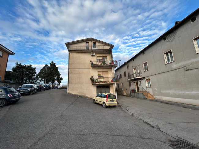 Appartamento in vendita a Vasanello