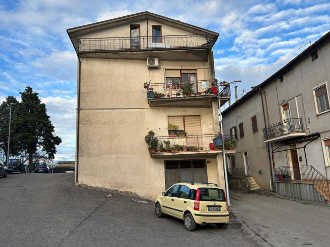 Appartamento in vendita a Vasanello