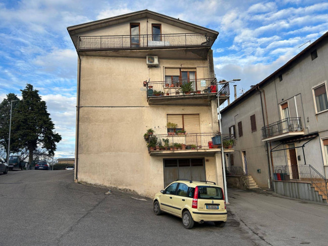 Appartamento in vendita a Vasanello