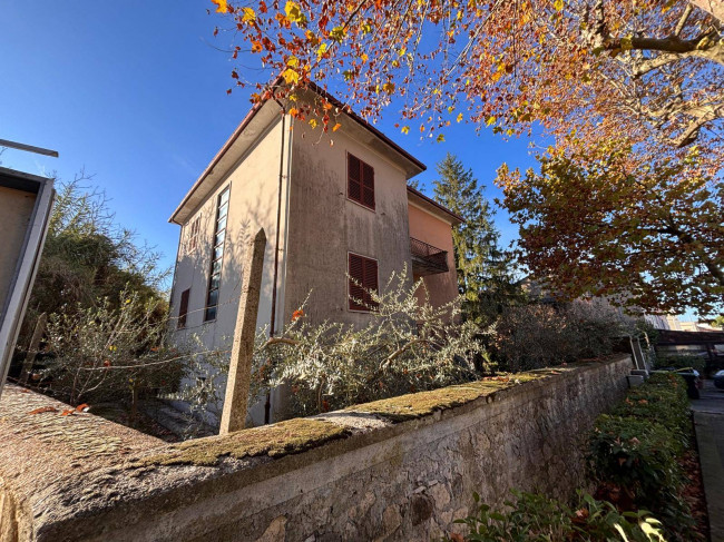 Casa singola in vendita a Amelia