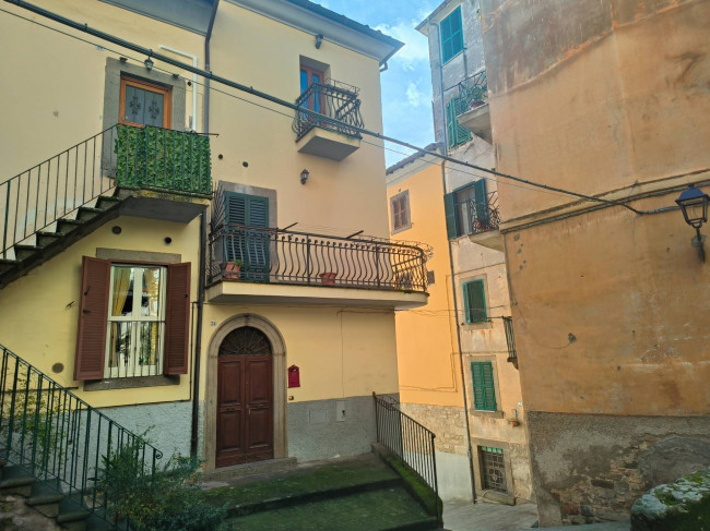 Terraced House for sale in Soriano nel Cimino