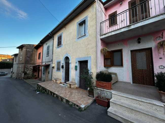 Appartamento in vendita a Vasanello