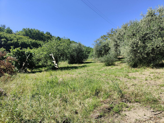 Rustico in vendita a Soriano nel Cimino