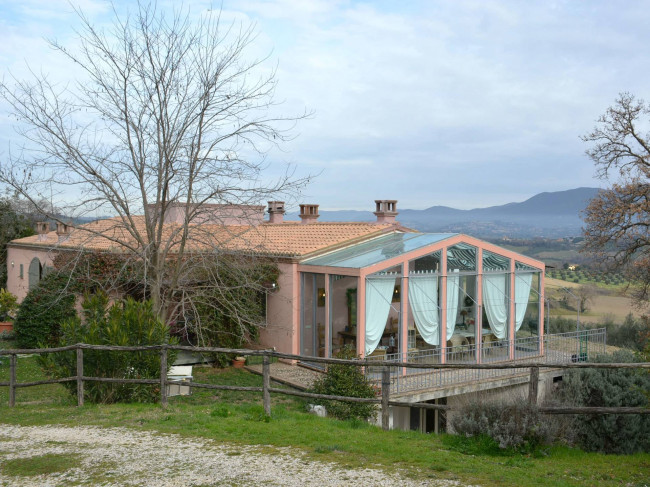 Villa in vendita a Narni