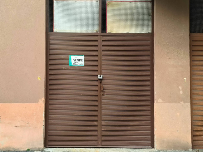 Box o garage in vendita a Soriano nel Cimino