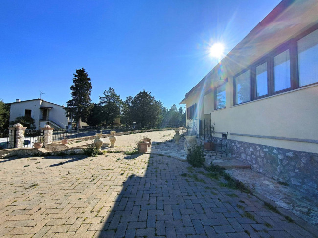 Villa in vendita a Amelia