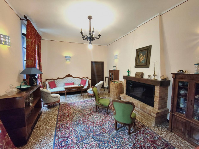 Palazzo Nobiliare in vendita a Lugnano in Teverina