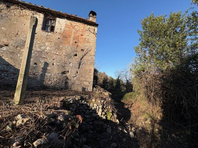 Casale in vendita a Narni