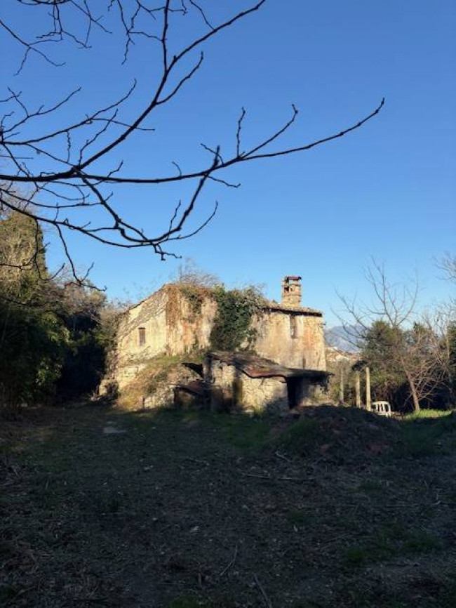 Casale in vendita a Narni