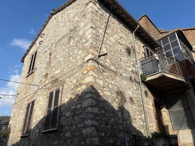 Appartamento in vendita a Narni