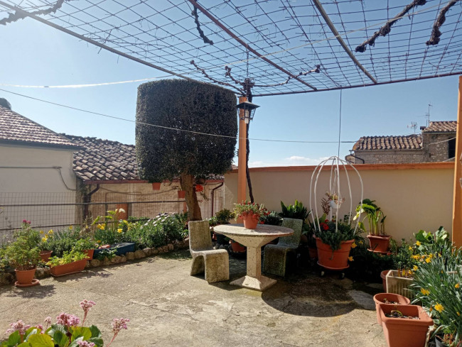 Casa singola in vendita a Narni