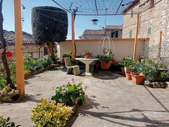Casa singola in vendita a Narni