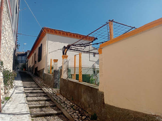 Casa singola in vendita a Narni