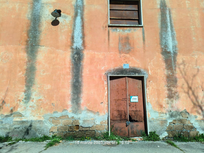 Magazzino in vendita a Vignanello